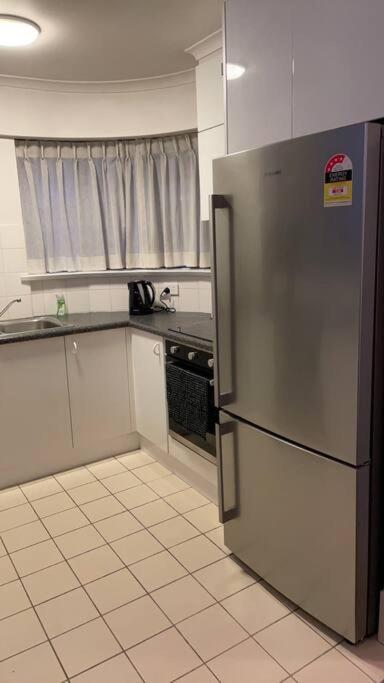 Apartamento 2 Beds 2 Baths Apt In Braddon Cbd - Pool, 1 Free Parking, Gym Camberra Exterior foto